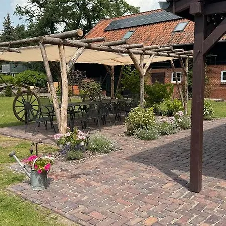 Elvdaalhuus Holiday home *